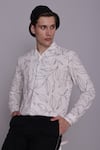 Buy_Lacquer Embassy_White Cotton Flex Print Falling Leaves Prairie Shirt _Online_at_Aza_Fashions