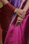 Buy_Dressfolk_Magenta Handloom Silk Zulaikha Color Blocked Stripe Pattern Saree _Online_at_Aza_Fashions