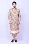 Aryavir Malhotra_Peach Banglori Silk Embroidered Floral Sherwani With Kurta Set _at_Aza_Fashions