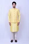 Arihant Rai Sinha_Yellow Kurta Bangalori Silk Thread Work Bloom Floral Bundi Set _at_Aza_Fashions