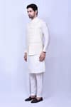 Buy_Arihant Rai Sinha_Cream Kurta And Pant Art Silk Thread Work Bloom Flowery Motif Bundi Set 