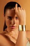 Buy_Joules by Radhika_Gold Plated Stacked Pillar Open Bracelet_at_Aza_Fashions