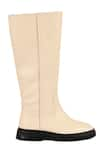 Buy_Vanilla Moon_Off White Link Chain Trim Everlee Plain Long Boots _Online_at_Aza_Fashions