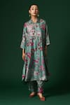 Arte-Alter_Green Handwoven Mulberry Silk Hand Printed Hazel Kurta And Pant Set  _Online_at_Aza_Fashions