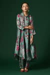 Buy_Arte-Alter_Green Handwoven Mulberry Silk Hand Printed Hazel Kurta And Pant Set  _Online_at_Aza_Fashions