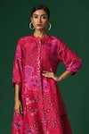 Buy_Arte-Alter_Pink Handwoven Mulberry Silk Hand Printed Petunia Kurta And Pant Set  _Online_at_Aza_Fashions