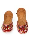 NR BY NIDHI RATHI_Red Embellished Navratna Stone Juttis _Online_at_Aza_Fashions