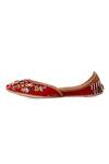 Buy_NR BY NIDHI RATHI_Red Embellished Navratna Stone Juttis 