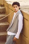 Buy_Dash And Dot_White Cotton Geometric Pattern Shirt _Online_at_Aza_Fashions