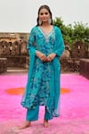 Shop_KARAJ JAIPUR_Blue Kurta Chinnon Embroidered Mirror Round Paisley Print Pant Set _Online_at_Aza_Fashions