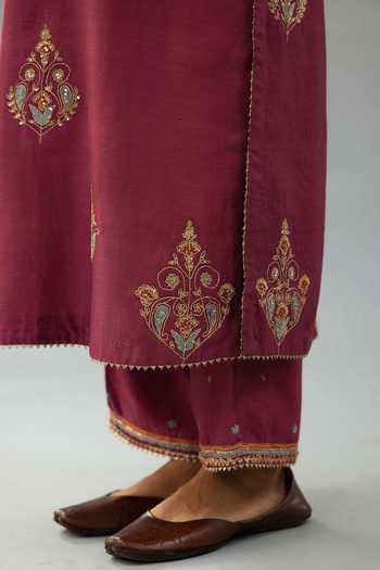 Shop_Kora_Wine Silk, Chanderi Sequins, Zari, Embroidery, Tassels Round Thread Kurta Set _Online_at_Aza_Fashions