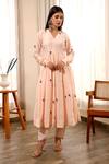 ASRUMO_Peach Chanderi Embroidery V-neck Resham Floral Anarkali Pant Set _Online_at_Aza_Fashions