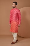 Buy_Kasbah_Pink Silk Embroidered Thread Ombre Mirrorwork Kurta_at_Aza_Fashions