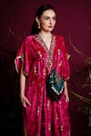 Shop_tara thakur_Fuchsia Velvet Embroidered Conch Shell V-neck Zari Kaftan Dress  _Online_at_Aza_Fashions