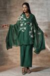 Buy_Neeta Bhargava_Green Chanderi Embroidery Floral V Neck Hand Kaftan With Palazzo  _at_Aza_Fashions