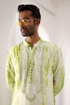 Asuka_Green Pure Linen Embroidered Mirror Tie-dye Kurta And Pyjama Set_Online