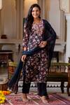 Buy_Kohsh_Black Chinon Printed Floral V-neck Mughal Kurta Pant Set _Online_at_Aza_Fashions