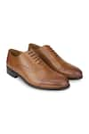 Buy_Hats Off Accessories_Brown Textured Oxford Shoes  _at_Aza_Fashions