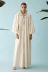 Buy_Nikasha_Cream Handwoven Jamdani Round Neck Bubble Sleeves Cape _at_Aza_Fashions