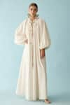 Buy_Nikasha_Cream Handwoven Jamdani Round Neck Bubble Sleeves Cape _Online_at_Aza_Fashions