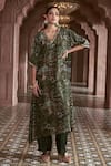 Buy_Megha Pitti_Emerald Green Bemberg Silk Flower Printed V Neck Kurta And Pant Set _at_Aza_Fashions