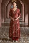 Buy_Megha Pitti_Maroon Silk Embroidery V-neck Flower Print Kurta With Pant _at_Aza_Fashions