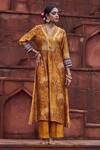 Buy_Megha Pitti_Yellow Silk Embroidery V-neck Forest Print Straight Kurta With Pant _at_Aza_Fashions