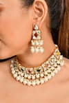 Ishhaara_White Kundan Embellished Choker Necklace Set _Online_at_Aza_Fashions