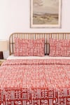 Buy_House This_Red 100% Cotton Printed Gamathi Double Bed Set_Online_at_Aza_Fashions