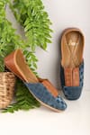 Buy_Azora_Blue Checkered Woven Pattern Dices Juttis _at_Aza_Fashions