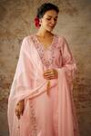 Buy_The Aarya_Peach Viscose, Chanderi Embroidery V-neck Floral Kurta Palazzo Set _Online_at_Aza_Fashions