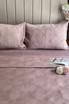 Buy_Sadyaska_Pink Fabric Velvet Bonito Geometric Quilted Bedspread Set _at_Aza_Fashions