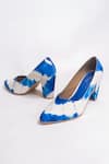 Buy_The Alter_White Tie-dye Print Pumps _Online_at_Aza_Fashions