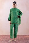 Buy_Taisha_Green Pure Bengaluru Silk Georgette Damask Woven Round Top With Pant _at_Aza_Fashions