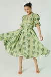 Buy_Ekastories_Green Cotton V-neck Geometric Print Dress _at_Aza_Fashions