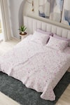 Buy_Houmn_White Cotton Floral Luminous Pattern Bedsheet Set _at_Aza_Fashions