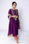 Pants and Pajamas_Purple Chanderi Embroidery Zari Thread Round Floral Yoke Kurta Pant Set _Online_at_Aza_Fashions