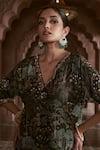 Buy_Megha Pitti_Emerald Green Bemberg Silk Printed Floral V Neck Kurta And Pant Set _Online_at_Aza_Fashions