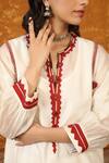 Shivani Bhargava_Ivory Handloom Chanderi Embroidery Mirror Notched Triangle Applique Work Kurta _Online_at_Aza_Fashions
