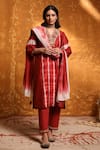 Buy_Shivani Bhargava_Maroon Handloom Chanderi Embroidery Thread V Neck Tie Dye Kurta Set _at_Aza_Fashions