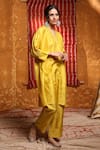 Buy_Shivani Bhargava_Yellow Handloom Silk Embroidered Thread V Neck Kurta And Pant Set _at_Aza_Fashions