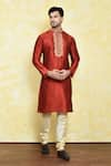 Buy_Samyukta Singhania_Maroon Art Silk Embroidery Dori Mandarin Collar Kurta Set _at_Aza_Fashions