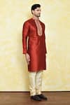 Samyukta Singhania_Maroon Art Silk Embroidery Dori Mandarin Collar Kurta Set _at_Aza_Fashions