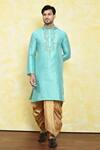 Buy_Samyukta Singhania_Green Art Silk Embroidered Paisley Placket Kurta Set _at_Aza_Fashions