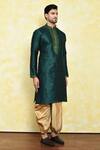 Samyukta Singhania_Green Art Silk Embroidered Leaf Placket Kurta Set _at_Aza_Fashions