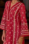 Buy_Mulmul_Red 100% Pure Mulmul Embroidered Floral V Neck Anvesa Kurta Set _Online_at_Aza_Fashions