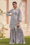 Mulmul_Grey 100% Pure Mulmul Ditsa Work Kurta Set With Saha Dupatta _Online_at_Aza_Fashions