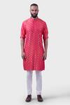 Raghavendra Rathore Jodhpur_Pink Silk Embroidery The Jaipur Tonal Stitch Line Kurta _Online_at_Aza_Fashions