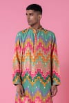 Siddhartha Bansal_Multi Color Kurta Chanderi Printed Chevron With Pant _at_Aza_Fashions