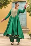 Buy_Label Niti Bothra_Green Anarkali Pure Banarasi Spun Silk Embroidery Floral Yoke With Palazzo 